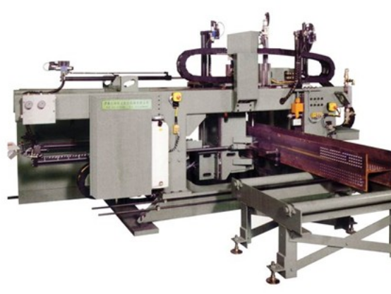 高速數(shù)控三維鉆床